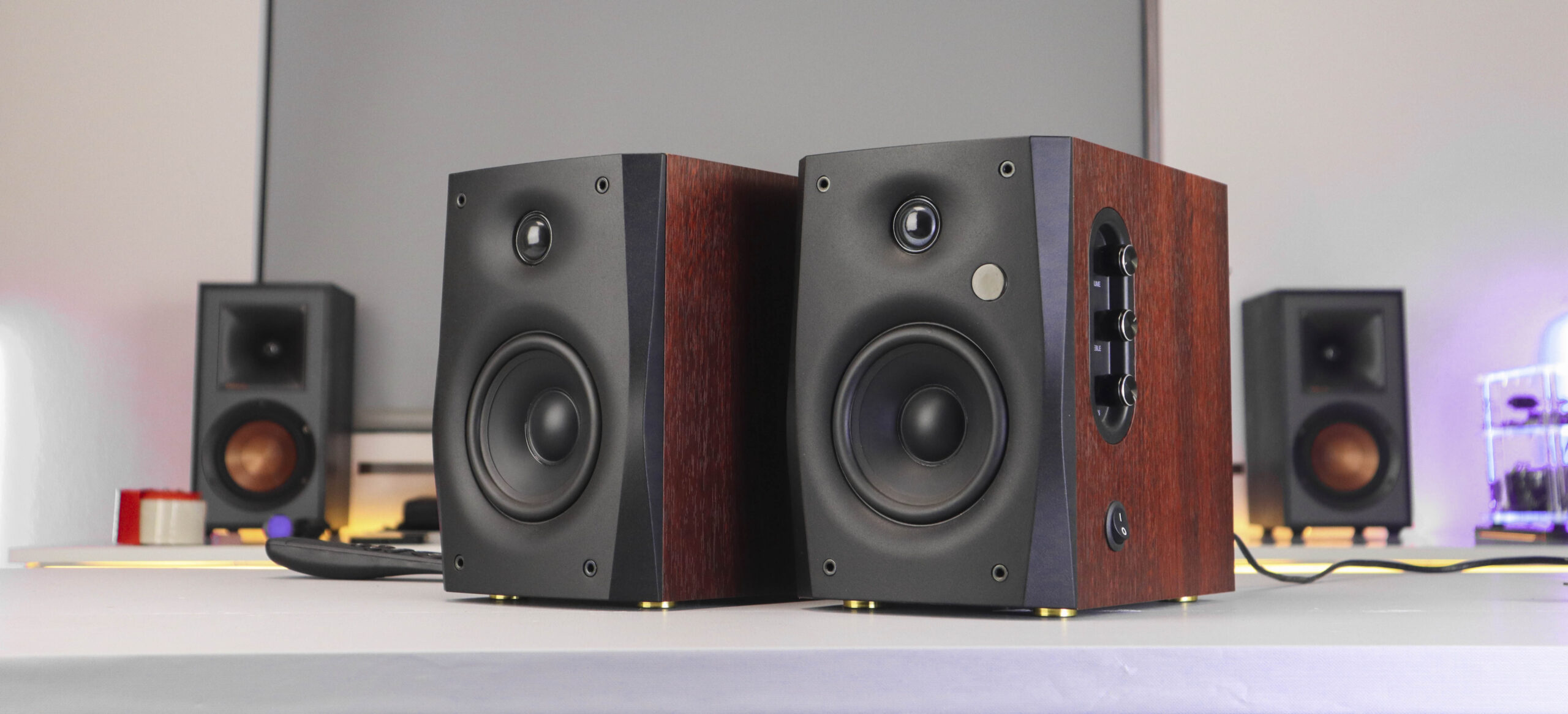 Loa Hivi Swan D1100 Loa bluetooth để bàn IMG 6950 scaled
