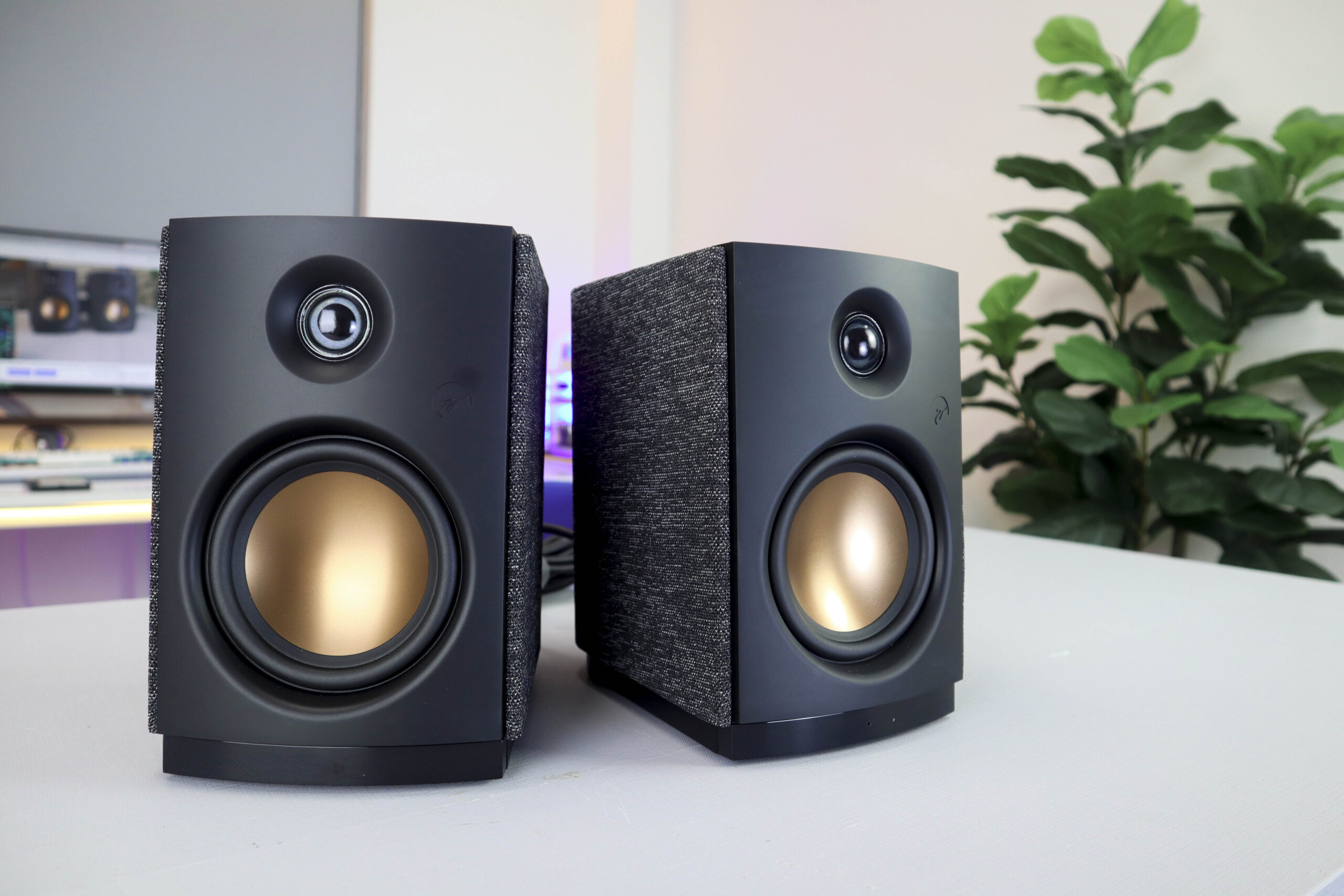 Loa Hivi Swan OS-10 Loa vi tính để bàn Hivi Swan OS-10